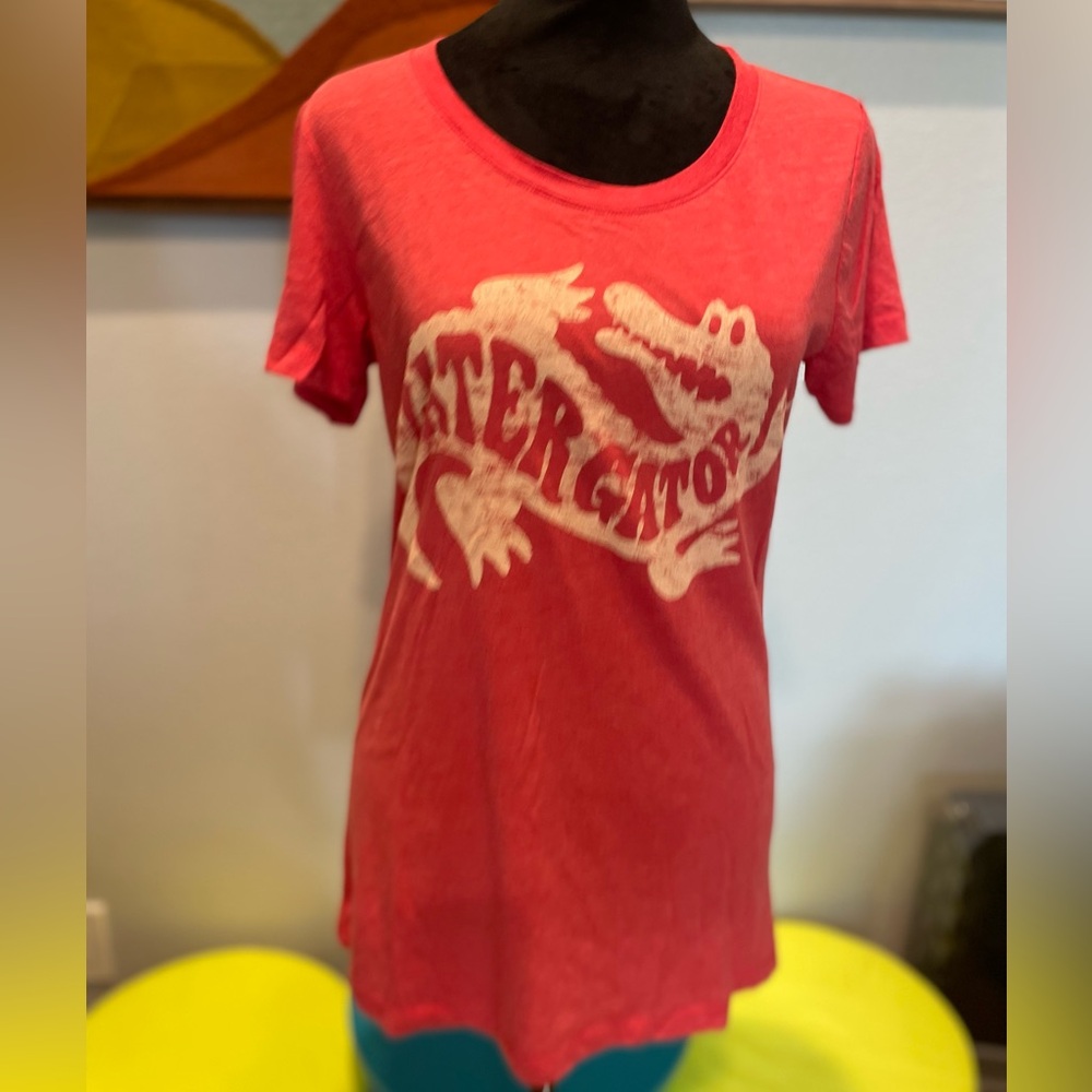 Bella+Canvas | Womens Cut | XL | TShirt | Later Gator (graphic) | Red/Tan